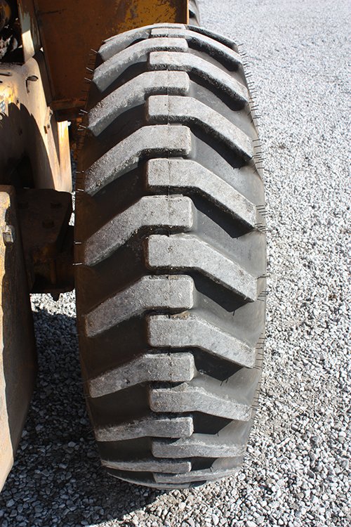 Property photo 1133 - EQUIPMENT AUCTION