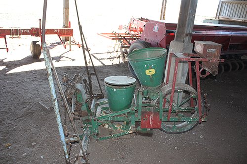 Property photo 1183 - EQUIPMENT AUCTION