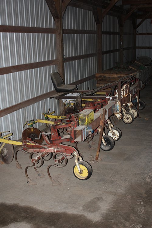 Property photo 1190 - EQUIPMENT AUCTION
