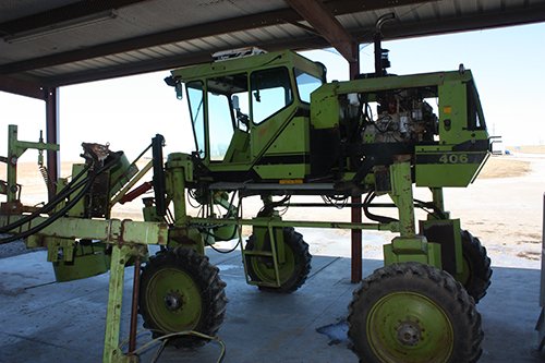 Property photo 1203 - EQUIPMENT AUCTION