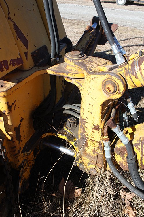 Property photo 829 - EQUIPMENT AUCTION