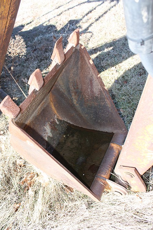 Property photo 830 - EQUIPMENT AUCTION