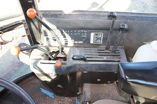 Property photo 812 - EQUIPMENT AUCTION