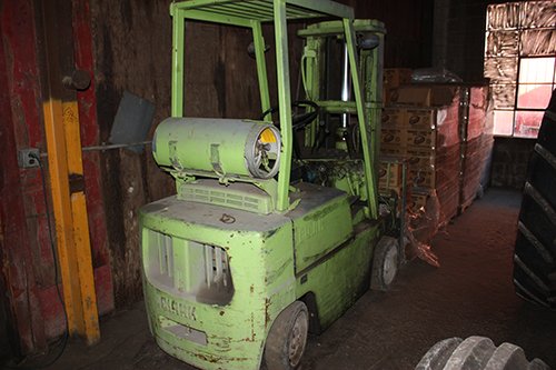 Property photo 752 - EQUIPMENT AUCTION