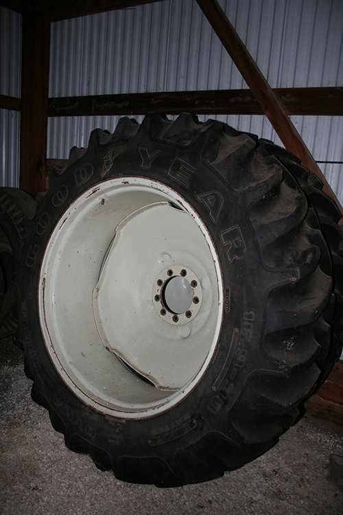 Property photo 37 - FARMERS GRAIN & AG LLC EXTRA FARM EQUIPMENT AUCTION IN VAN WERT COUNTY