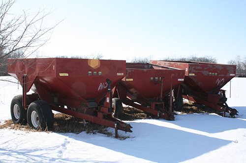 Property photo 105 - FARMERS GRAIN & AG LLC EXTRA FARM EQUIPMENT AUCTION IN VAN WERT COUNTY