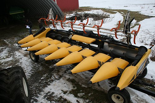 Phillips Equipment - FARM EQUIPMENT AUCTION, 2 AUCTION IN 1!!