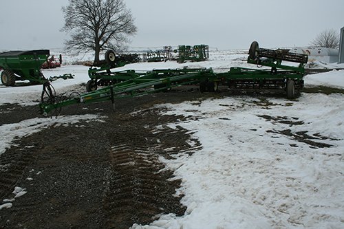 Phillips Equipment - FARM EQUIPMENT AUCTION, 2 AUCTION IN 1!!