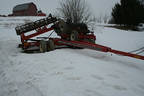 Phillips Equipment - FARM EQUIPMENT AUCTION, 2 AUCTION IN 1!!