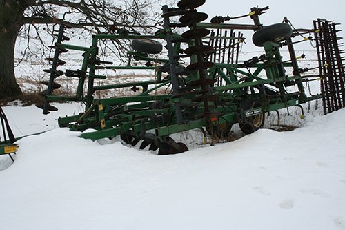 Phillips Equipment - FARM EQUIPMENT AUCTION, 2 AUCTION IN 1!!