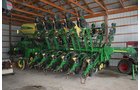 Phillips Equipment - FARM EQUIPMENT AUCTION, 2 AUCTION IN 1!!