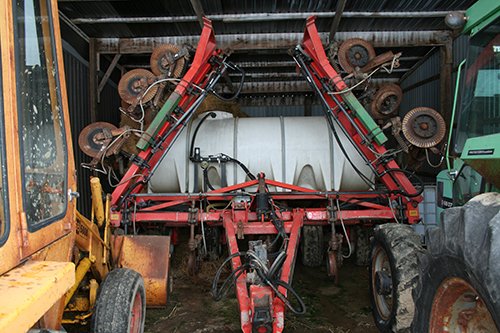 Phillips Equipment - FARM EQUIPMENT AUCTION, 2 AUCTION IN 1!!