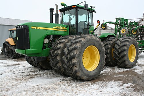 Phillips Equipment - FARM EQUIPMENT AUCTION, 2 AUCTION IN 1!!