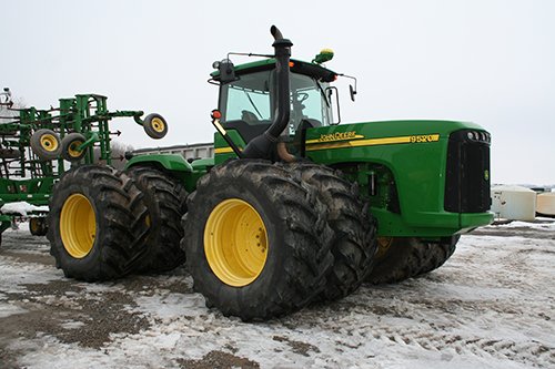 Phillips Equipment - FARM EQUIPMENT AUCTION, 2 AUCTION IN 1!!