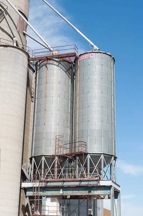 Property photo 46 - FERTILIZER EQUIPMENT AUCTION, Harvest Land Co-Op - 2 Locations, Same Day