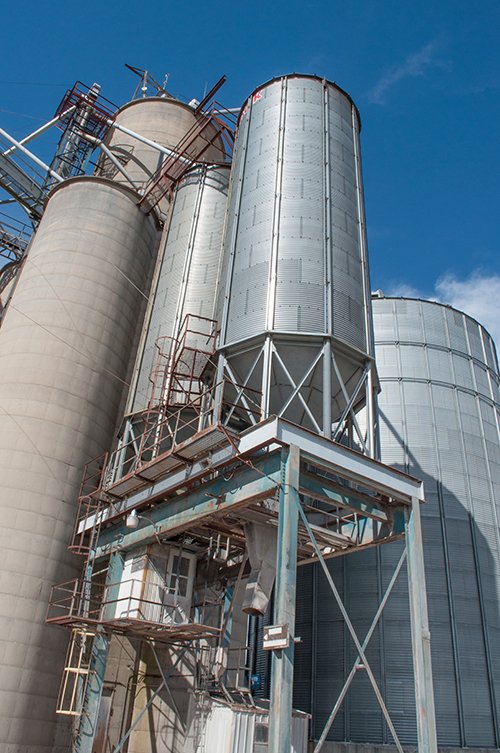 Property photo 44 - FERTILIZER EQUIPMENT AUCTION, Harvest Land Co-Op - 2 Locations, Same Day