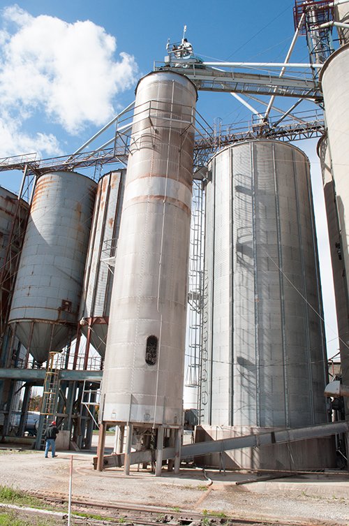 Property photo 41 - FERTILIZER EQUIPMENT AUCTION, Harvest Land Co-Op - 2 Locations, Same Day
