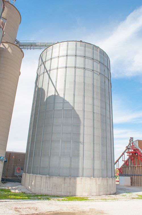 Property photo 37 - FERTILIZER EQUIPMENT AUCTION, Harvest Land Co-Op - 2 Locations, Same Day