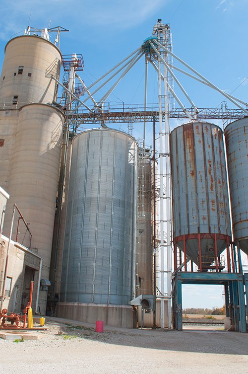 Property photo 34 - FERTILIZER EQUIPMENT AUCTION, Harvest Land Co-Op - 2 Locations, Same Day