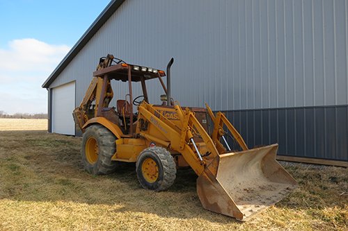Property photo 10 - SURPLUS FARM EQUIPMENT AUCTION