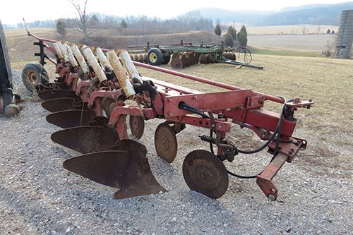 Property photo 92 - SURPLUS FARM EQUIPMENT AUCTION