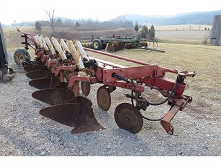 Property photo 92 - SURPLUS FARM EQUIPMENT AUCTION