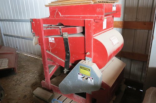 Property photo 125 - SURPLUS FARM EQUIPMENT AUCTION
