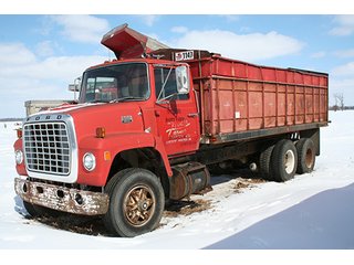 Property photo 76 - EQUIPMENT AUCTIONSuperior Dairy Farms & Other in St. Joseph County, Michigan
