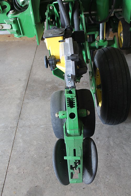 Property photo 14 - FARM EQUIPMENT AUCTION in Knox County