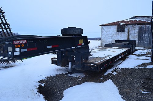 Property photo 12 - SURPLUS FARM & TRUCKING EQUIPMENT AUCTION IN CRAWFORD COUNTY