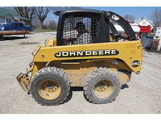 Property photo 17 - EQUIPMENT AUCTION in Ray County