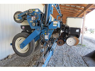 Property photo 30 - EQUIPMENT AUCTION in Ray County
