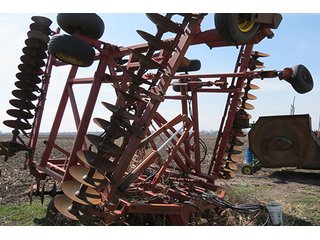 Property photo 72 - EQUIPMENT AUCTION in Ray County