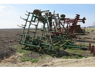 Property photo 74 - EQUIPMENT AUCTION in Ray County