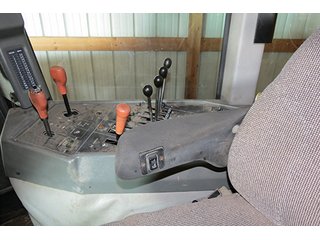 Property photo 106 - EQUIPMENT AUCTION in Ray County