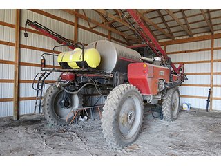 Property photo 109 - EQUIPMENT AUCTION in Ray County