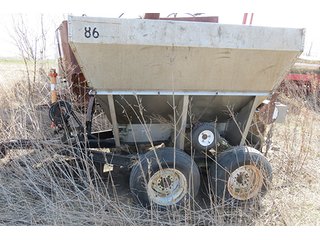 Property photo 152 - EQUIPMENT AUCTION in Ray County