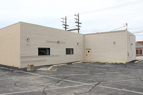 Property photo 1 - REAL ESTATE AUCTION SEALED BID OF PRIME COMMERCIAL/OFFICE PROPERTY