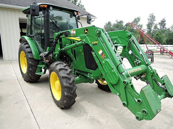FARM EQUIPMENT AUCTION in Delaware County