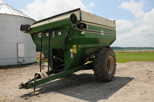 Property photo 12 - EQUIPMENT AUCTION-Dale Haupert Retirement Auction in Whitley County