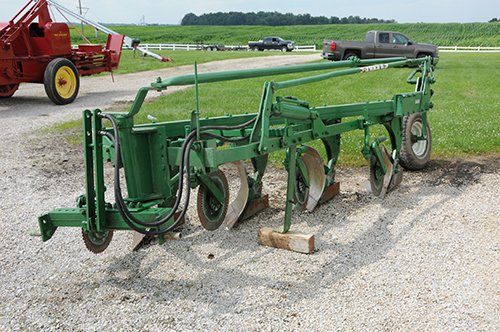 Property photo 42 - EQUIPMENT AUCTION-Dale Haupert Retirement Auction in Whitley County