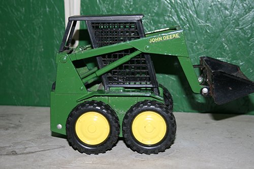 Property photo 73 - EQUIPMENT AUCTION-Dale Haupert Retirement Auction in Whitley County