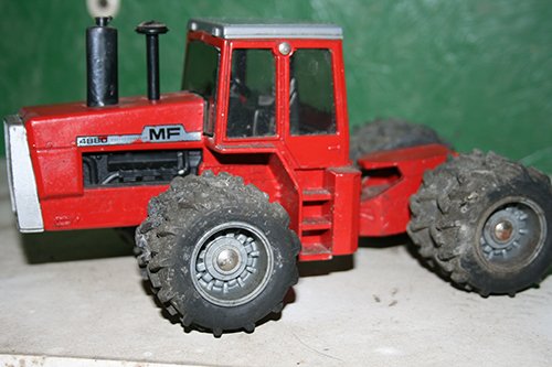 Property photo 89 - EQUIPMENT AUCTION-Dale Haupert Retirement Auction in Whitley County