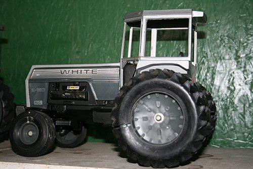 Property photo 103 - EQUIPMENT AUCTION-Dale Haupert Retirement Auction in Whitley County