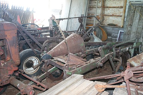 Property photo 102 - PERSONAL PROPERTY AUCTION-DANNY KRIDER ESTATE IN WHITLEY COUNTY