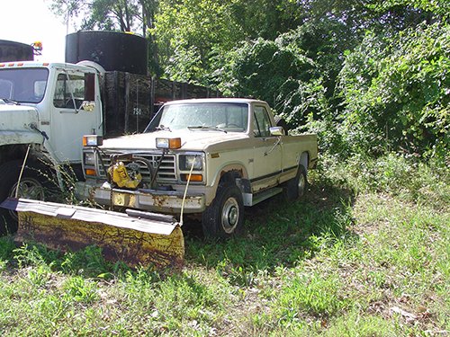 Property photo 19 - PERSONAL PROPERTY AUCTION - TANKER TRAILERS IN WABASH COUNTY