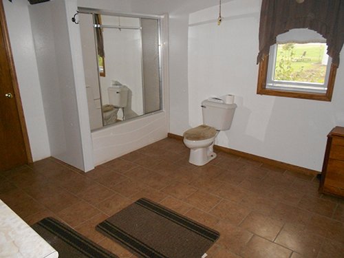home full bath - REAL ESTATE AUCTION-25 ACRES OFFERED IN 2 TRACTS IN NE ALLEN COUNTY