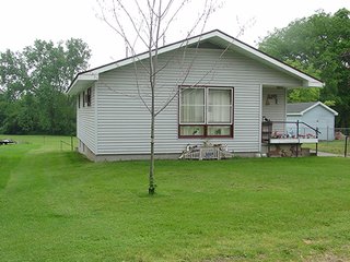 Property photo 1 - REAL ESTATE AUCTION IN NOBLE COUNTY