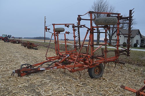 Property photo 82 - FARM EQUIPMENT AUCTION
