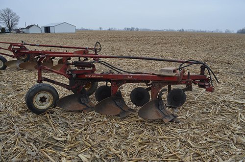 Property photo 74 - FARM EQUIPMENT AUCTION